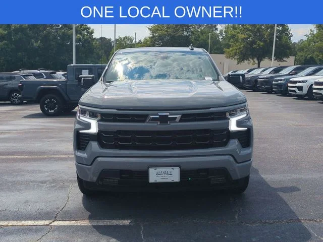 Used 2025 Gray Chevrolet RST image 8