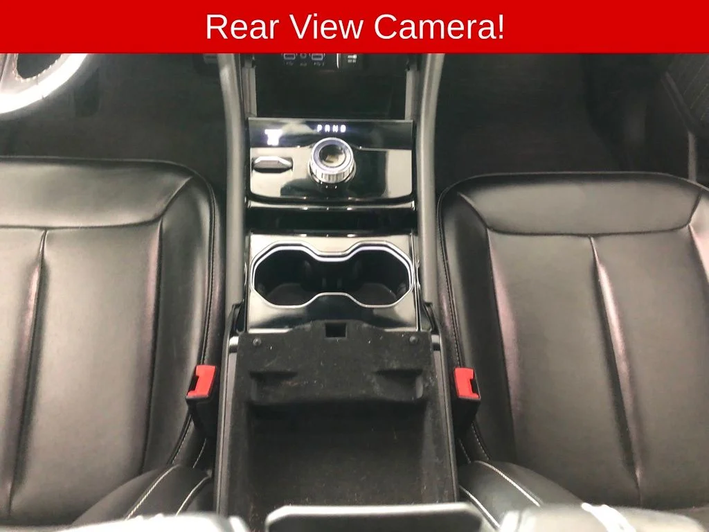 Used 2023 Red Jeep Limited image 9