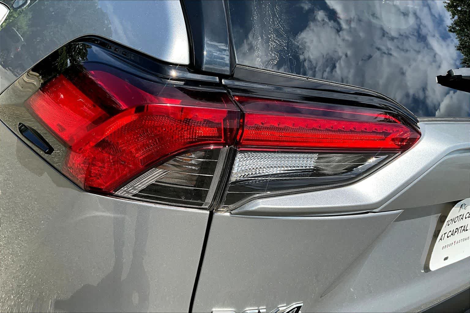 2022 Toyota RAV4 XLE - Photo 50