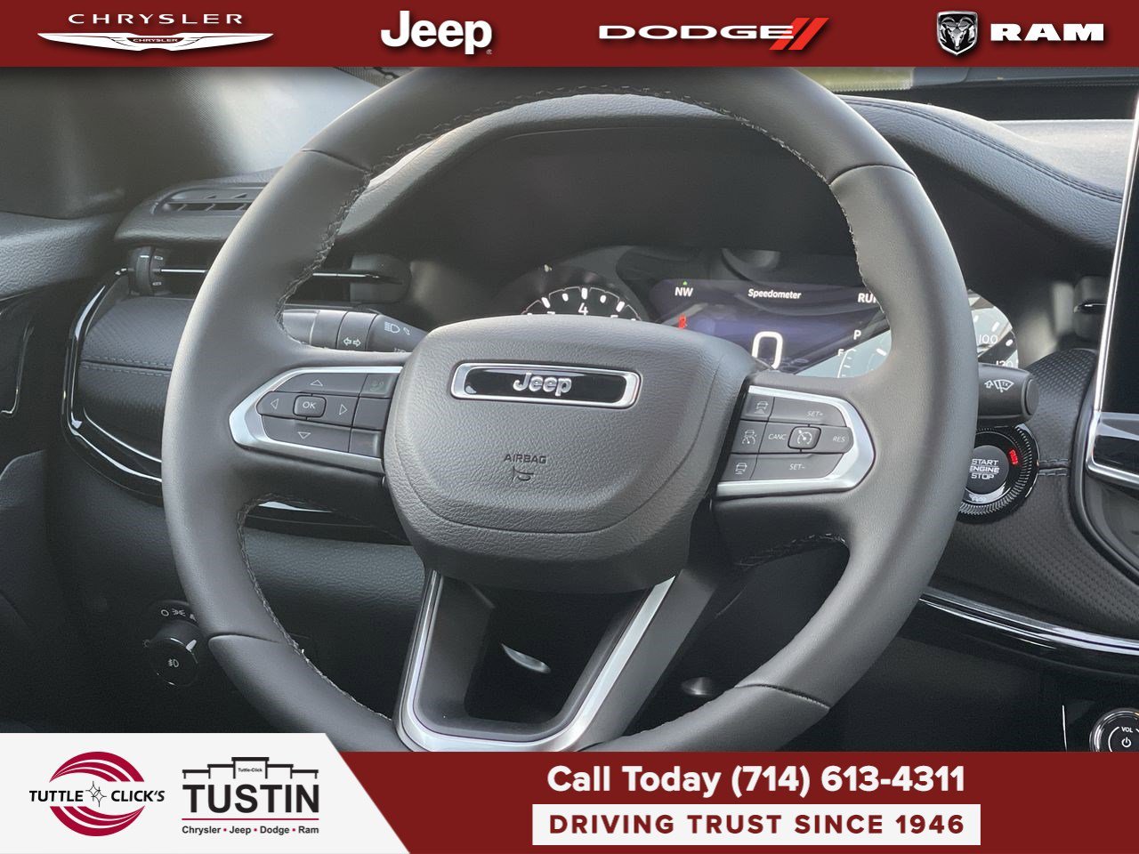 New 2026 Bright White Clearcoat Jeep Latitude image 15