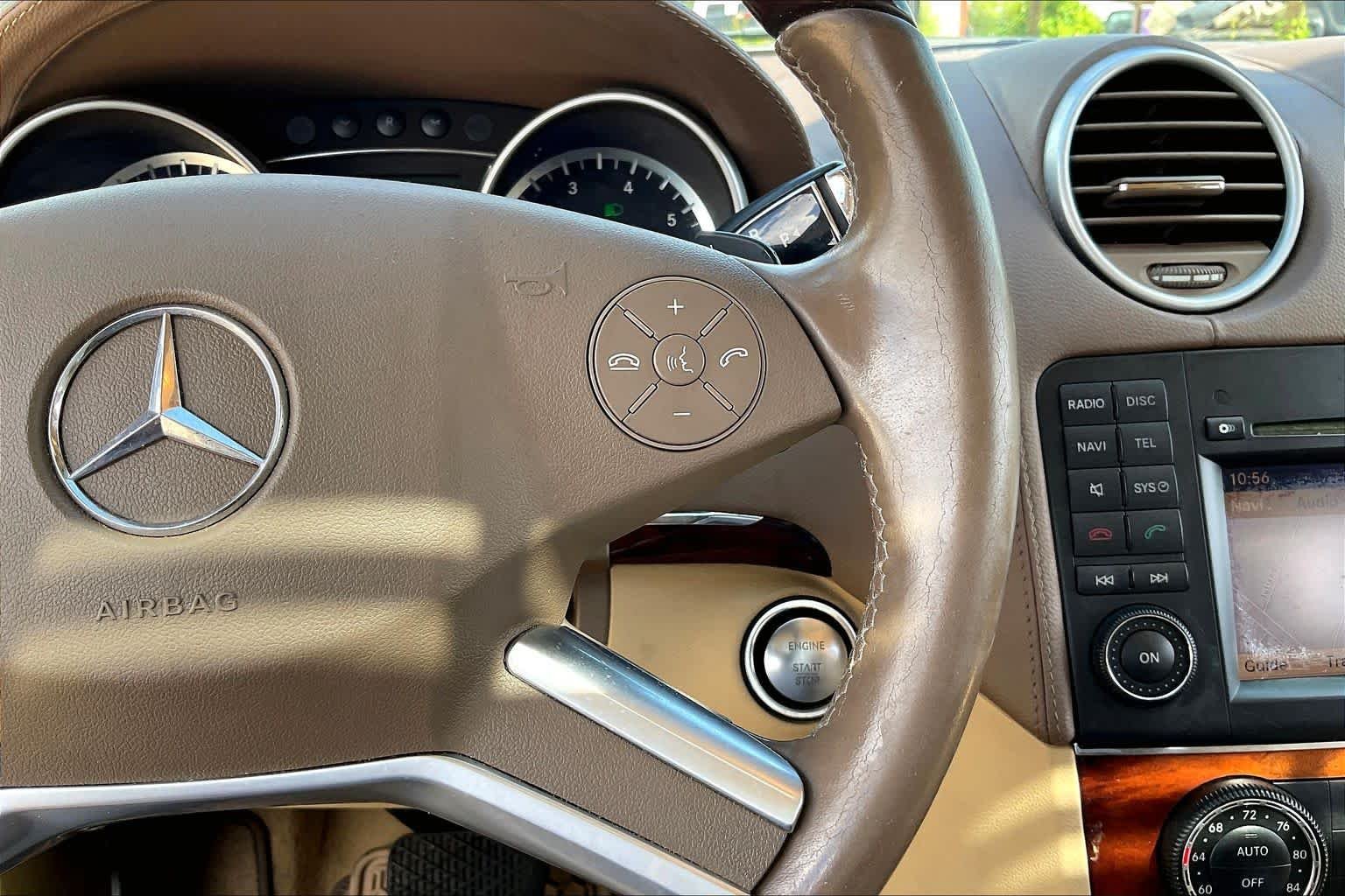 Used 2012 Steel Grey Metallic Mercedes-Benz GL 450 image 21