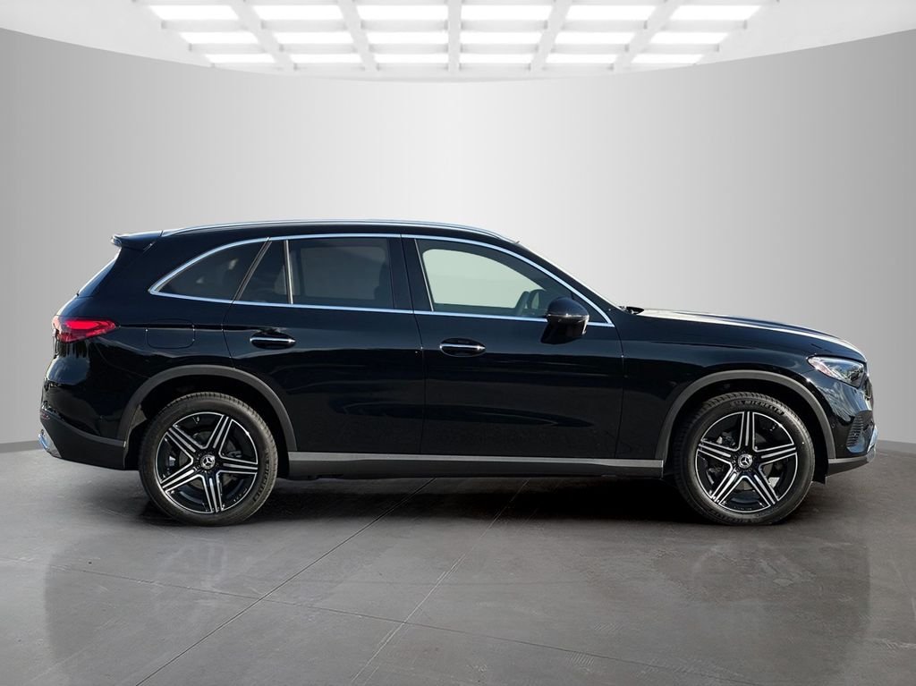 2026 Mercedes-Benz GLC Base - Photo 7