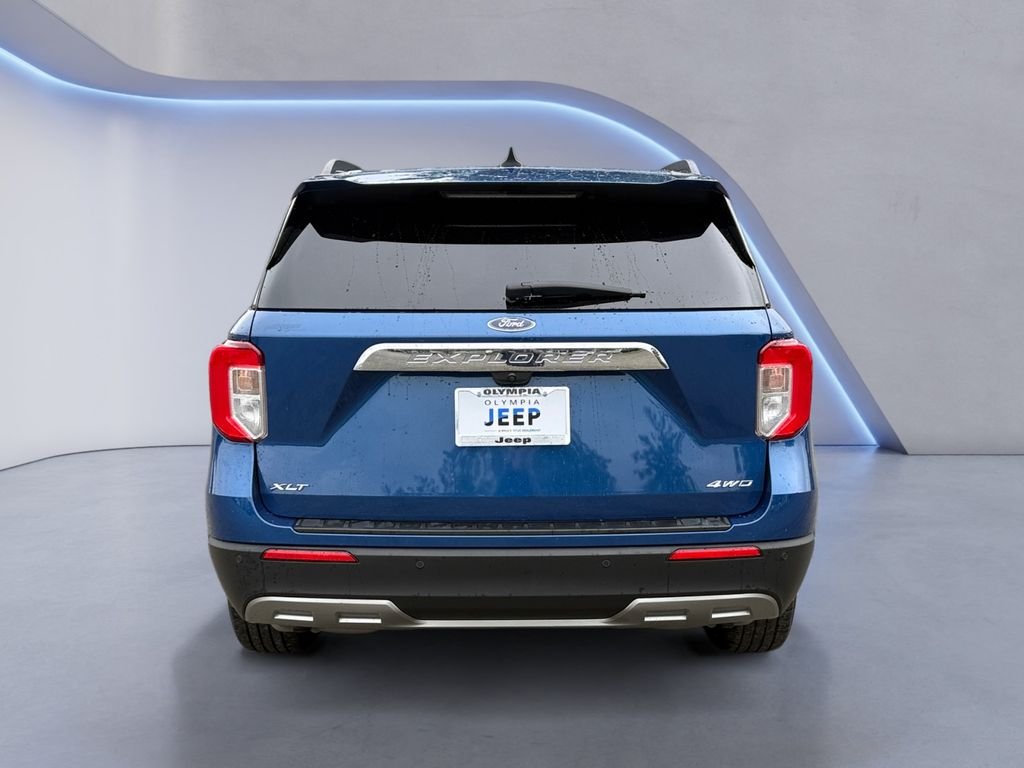 Used 2021 Blue Ford XLT image 5