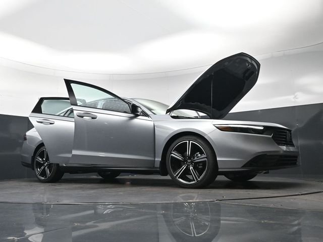 New 2026 Solar Silver Metallic Honda SE image 33