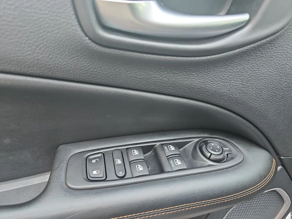 Used 2020 Black Jeep Limited image 27