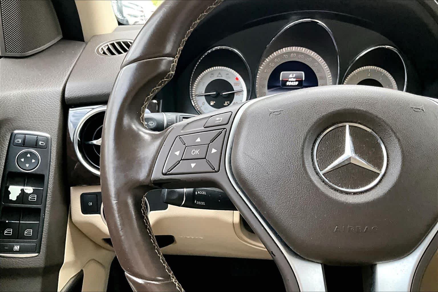 Used 2015 Lunar Blue Metallic Mercedes-Benz GLK 350 image 24