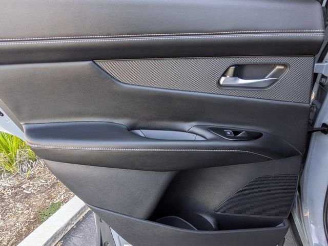Used 2025 Boulder Gray Nissan SL image 25