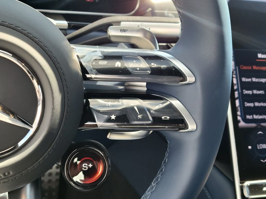New 2026 MANUFAKTUR Moonlight White Metallic Mercedes-Benz AMG® S 63 E 4MATIC® Sedan image 28