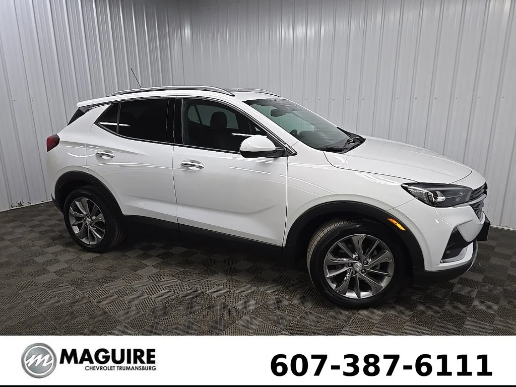 Used 2022 White Buick Essence image 1