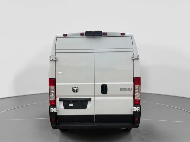New 2026 Bright White Clear-Coat Exterior Paint RAM High Roof image 5