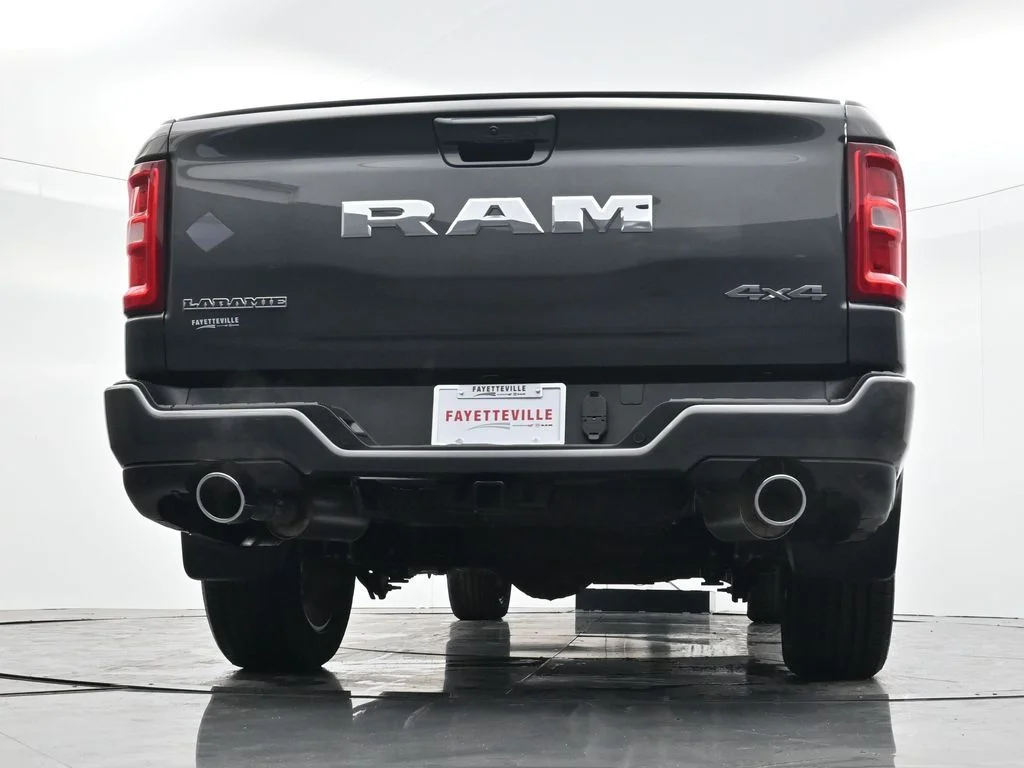 New 2026 Granite Crystal Metallic Clear-Coat Exterior Paint RAM Laramie image 39