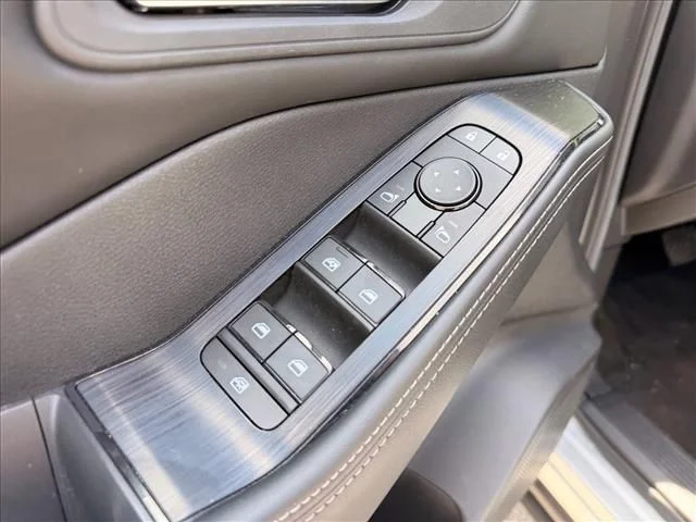 Used 2024 Silver Nissan SV image 15