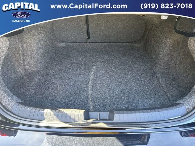 Used 2025 Silver Volkswagen 1.5T SE image 16
