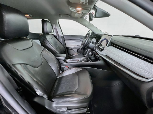 2022 Jeep Compass Latitude Lux - Photo 36