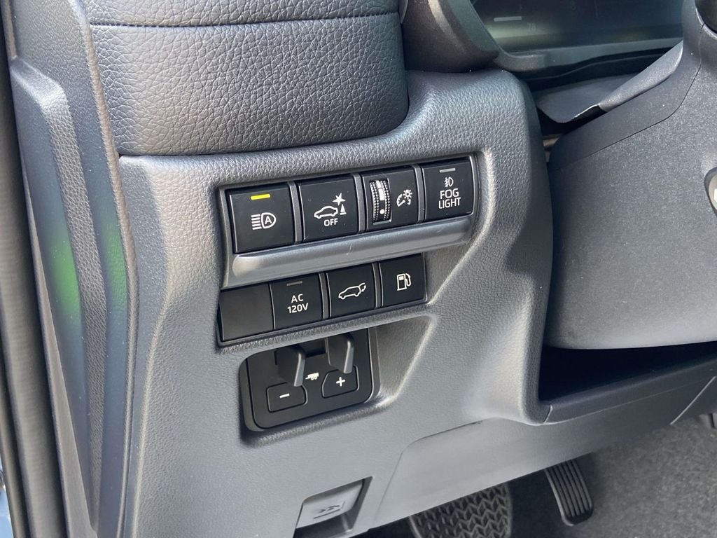Used 2026 Blue Toyota Base image 19