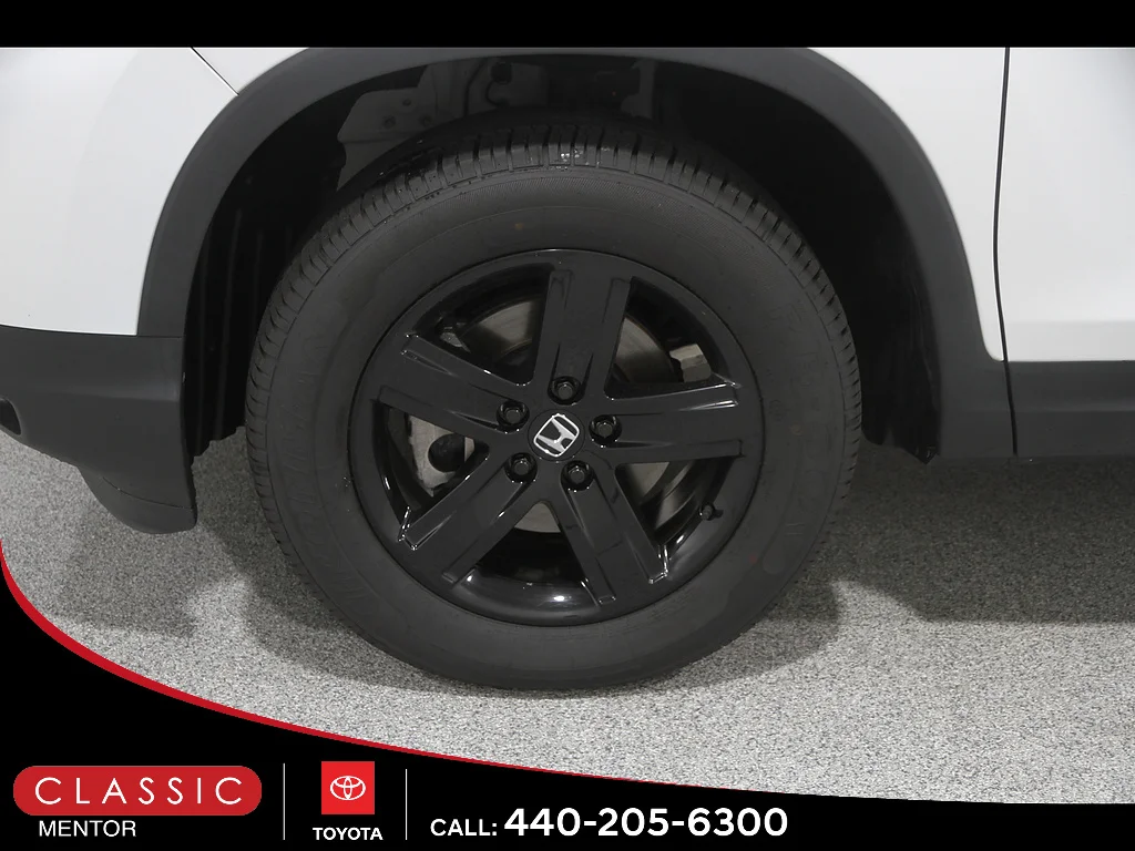 Used 2023 Platinum White Pearl Honda Black Edition image 22