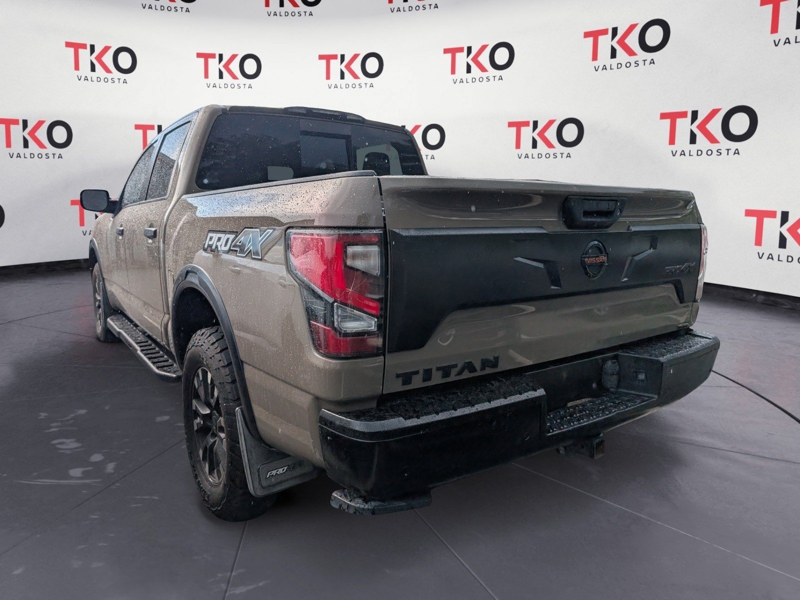 Used 2021 Baja Storm Nissan PRO-4X image 3