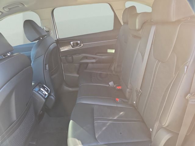 New 2026 White Kia S image 18