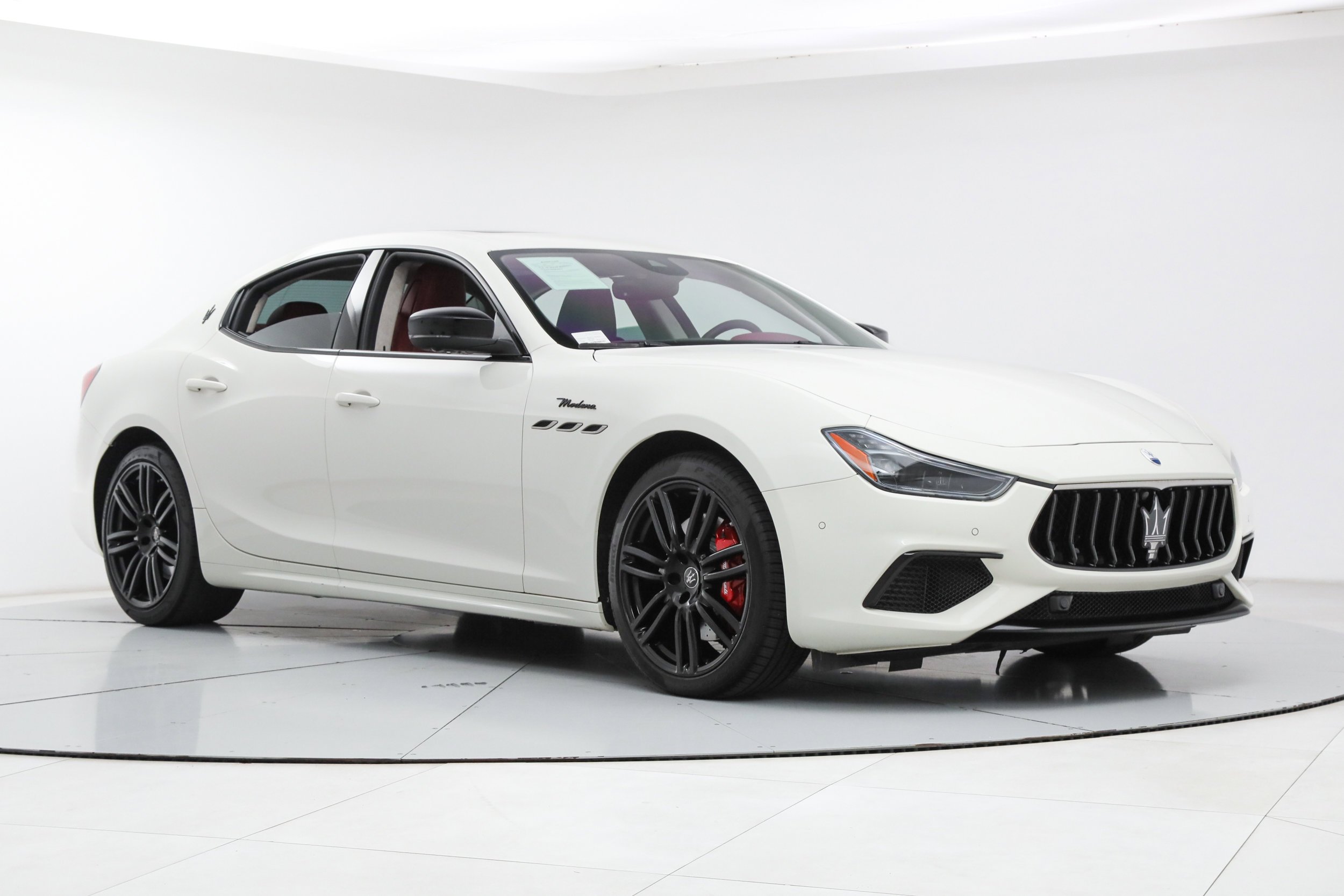 Used 2023 White Maserati Modena image 7