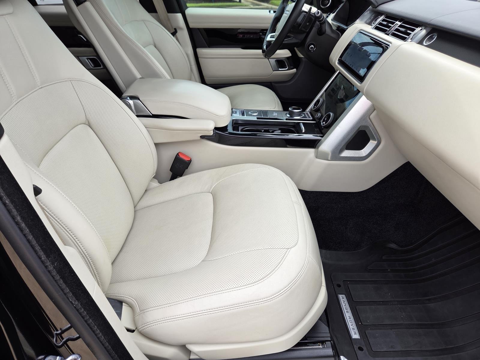 Used 2022 Santorini Black Metallic Land Rover Westminster image 43