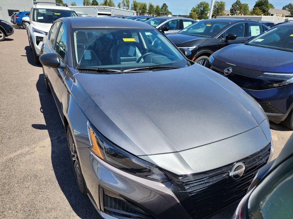 New 2026 Gray Nissan 2.5 SV image 2