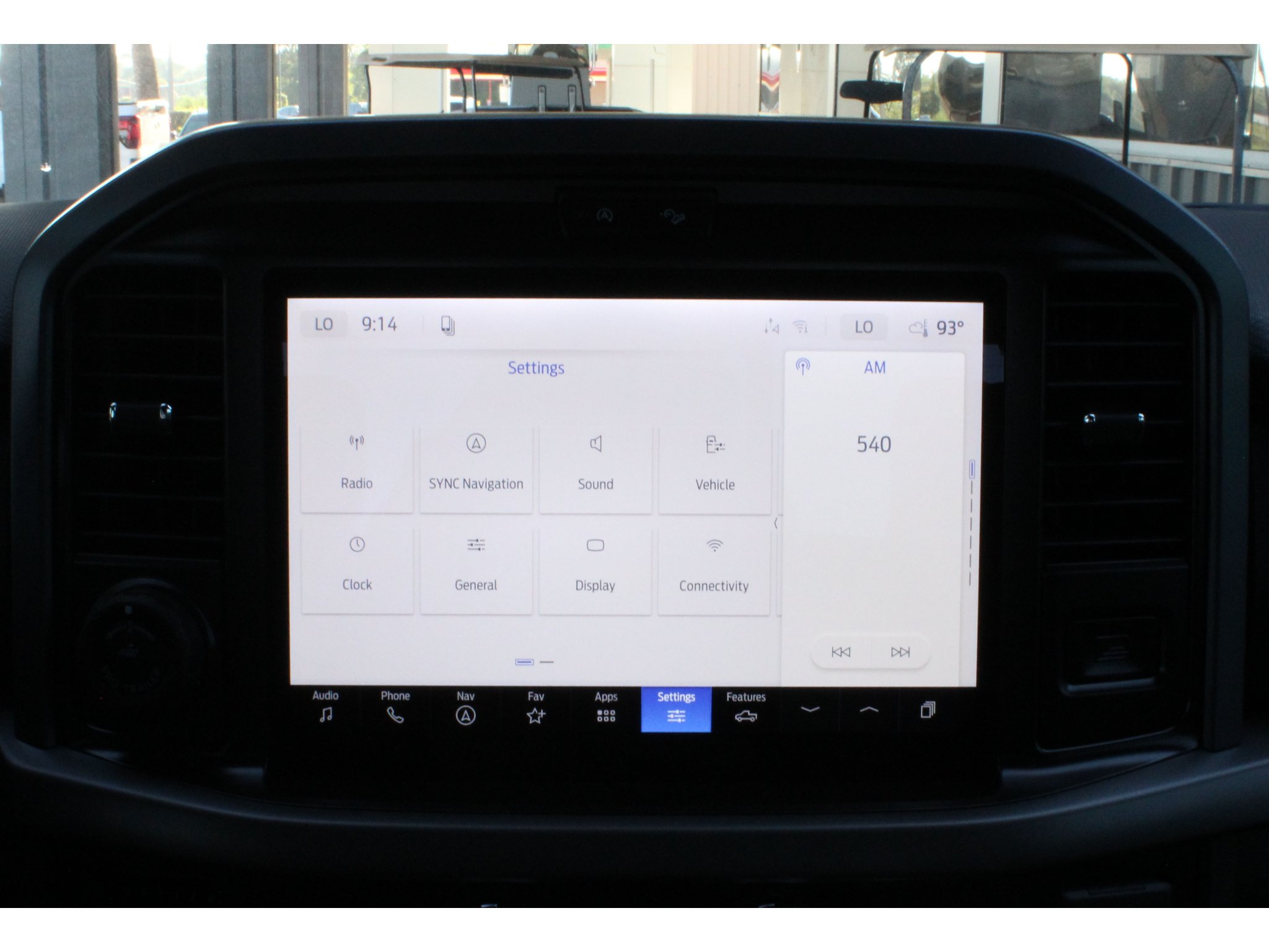 New 2026 Carbonized Gray Metallic Ford XLT image 10