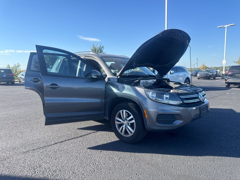 Used 2017 Gray Volkswagen 2.0T S image 15