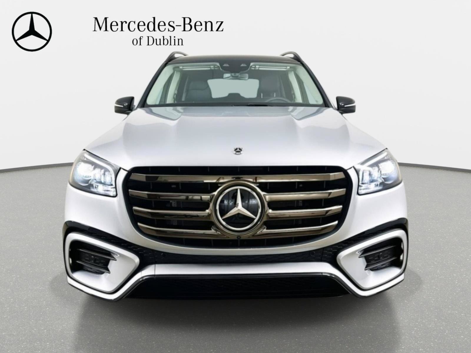 Used 2026  Mercedes-Benz GLS 450 image 2