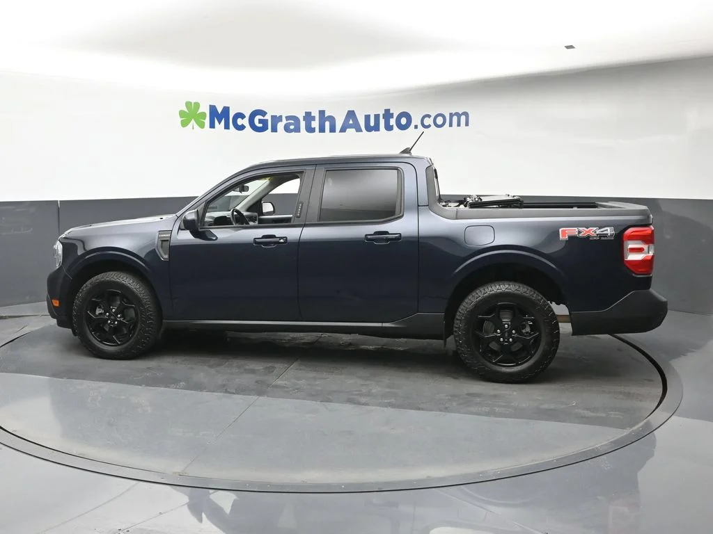 Used 2022 Blue Ford Lariat image 24