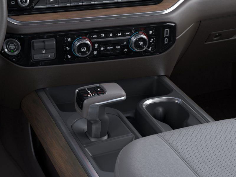 New 2026 GMC Sierra 1500 SLT 4D Crew Cab