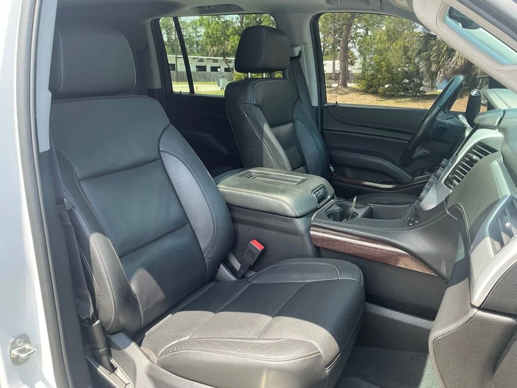 Used 2020 White GMC SLT image 15