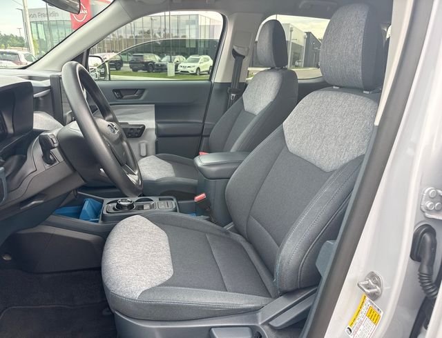Used 2025 White Ford XLT image 13