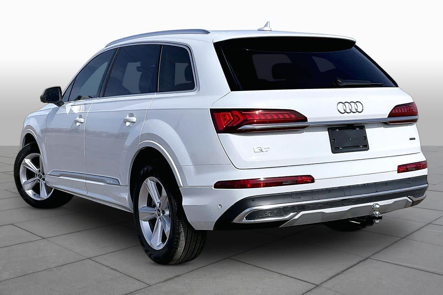 Used 2023 Carrara White Audi Premium Plus image 22