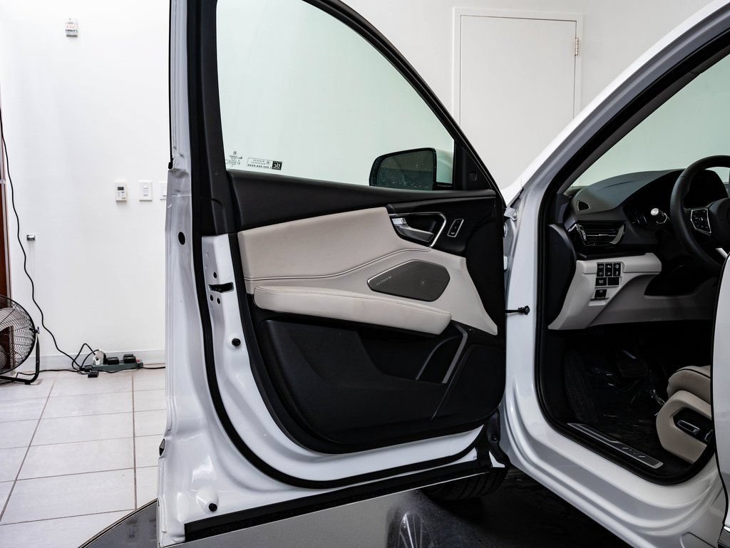 Used 2026 Platinum White Acura Advance Package image 27
