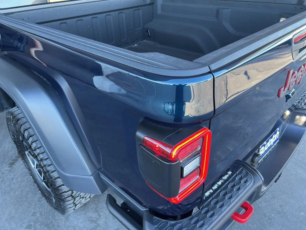 2025 Jeep Gladiator Rubicon - Photo 23