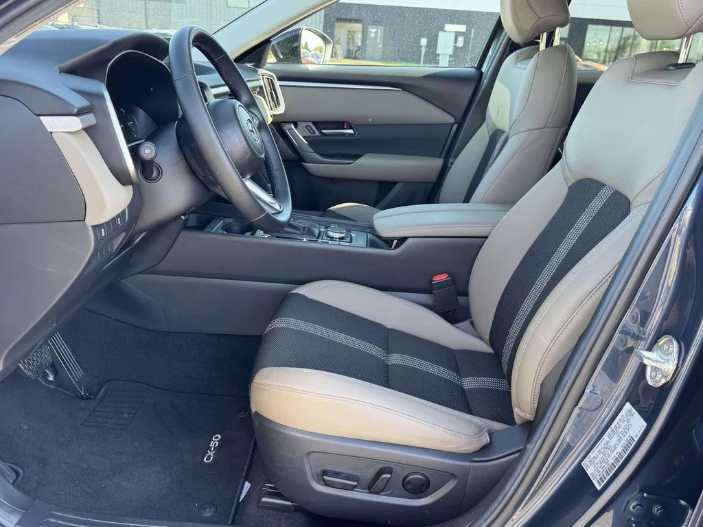 2025 Mazda CX-50 Premium - Photo 14