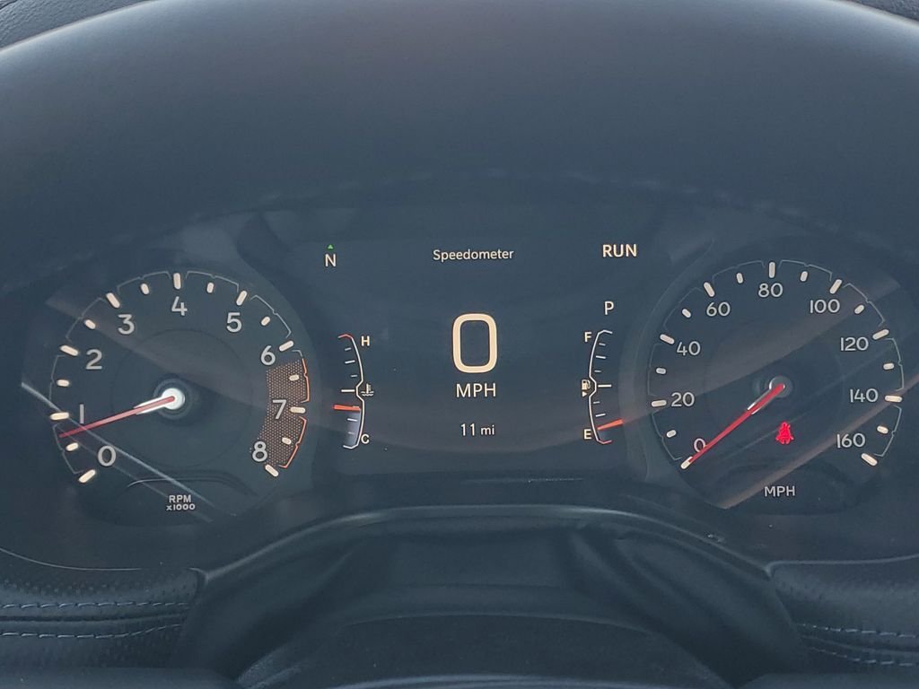 New 2026 Hydro Blue Pearlcoat Jeep Latitude image 22