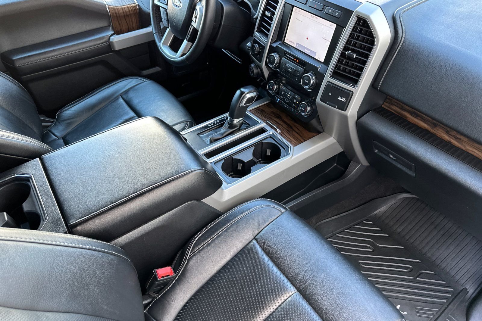 2020 Ford F-150 Lariat - Photo 15