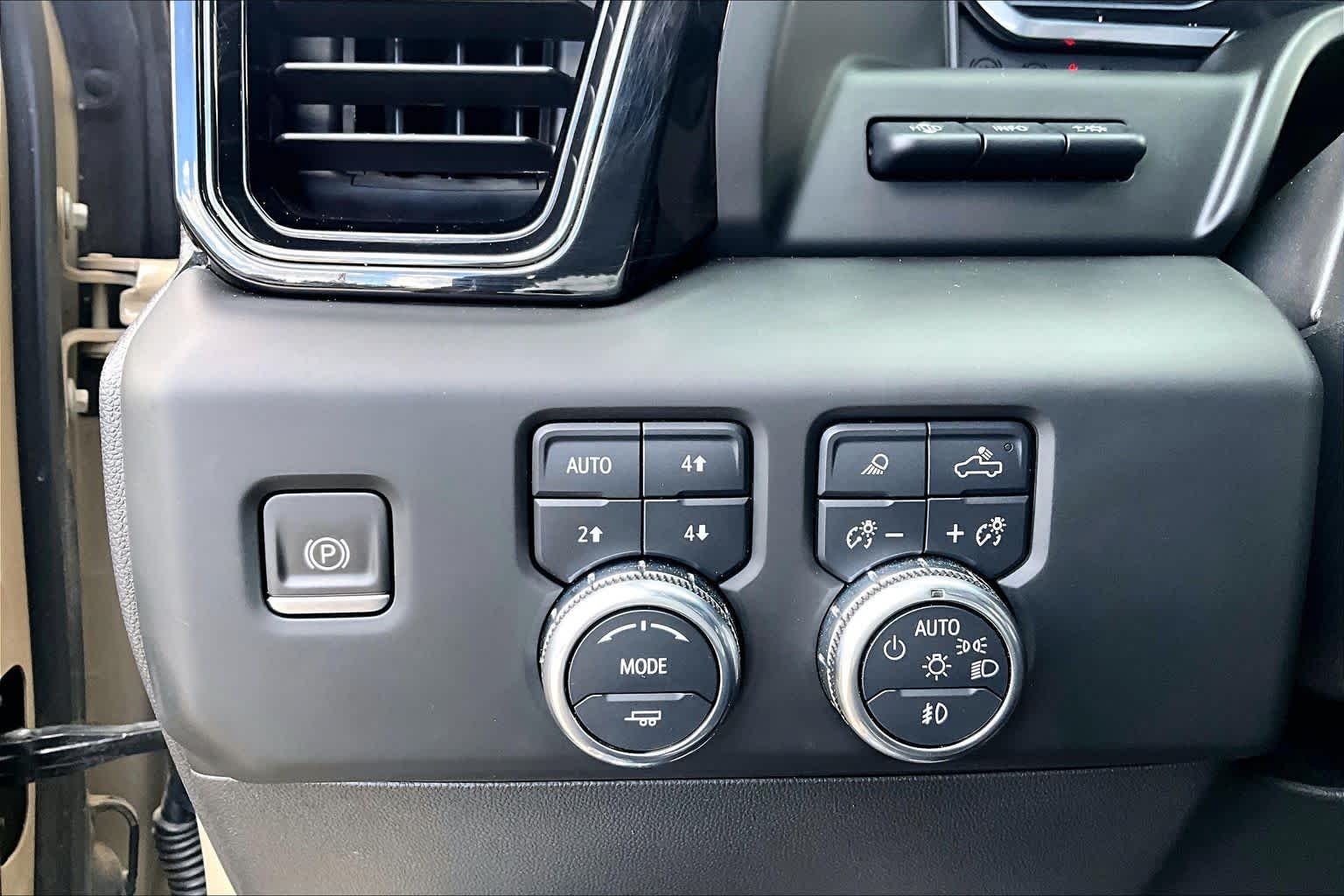 Used 2022 Desert Sand Metallic GMC AT4X image 36