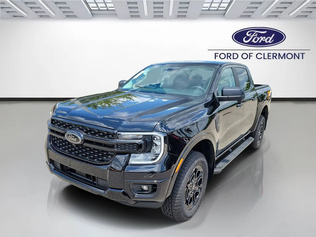 New 2026 Shadow Black Ford XLT image 2