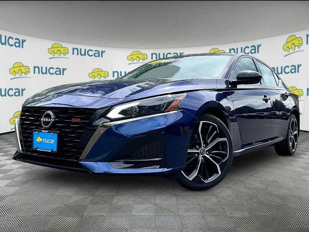 Used 2024 Blue Nissan 2.5 SR image 3