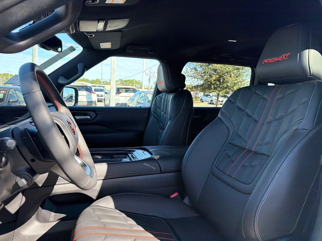 New 2026 Nissan Armada PRO-4X 4D Sport Utility