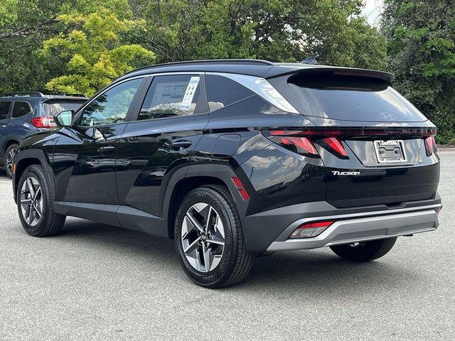 New 2026 Black Hyundai SEL FWD image 34