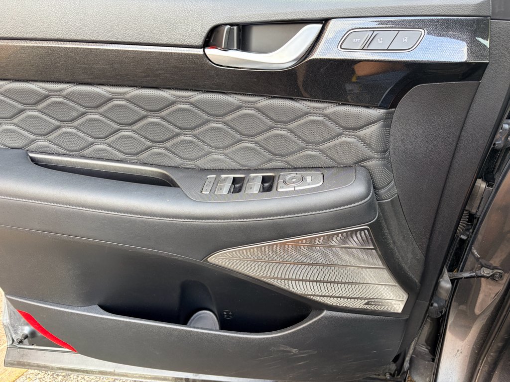 Used 2020 Steel Graphite Hyundai Limited image 11