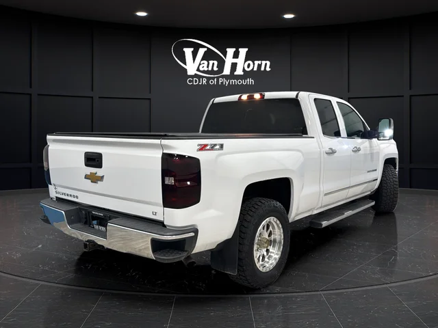 Used 2015 Summit White Chevrolet LT image 7