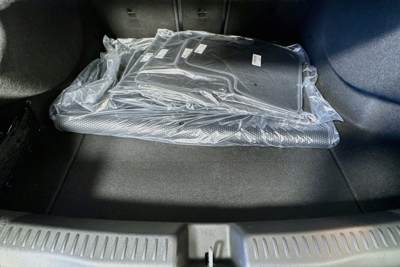 New 2027 Polar White Mercedes-Benz CLA 220 Hybrid image 21