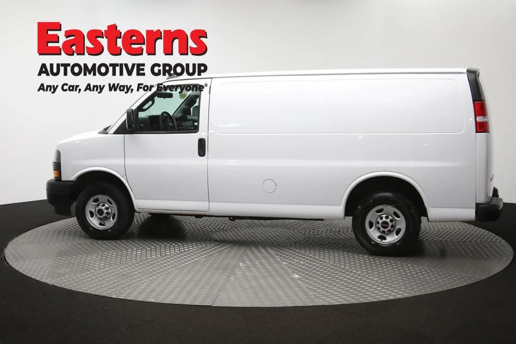Used 2022 White GMC Work Van image 54
