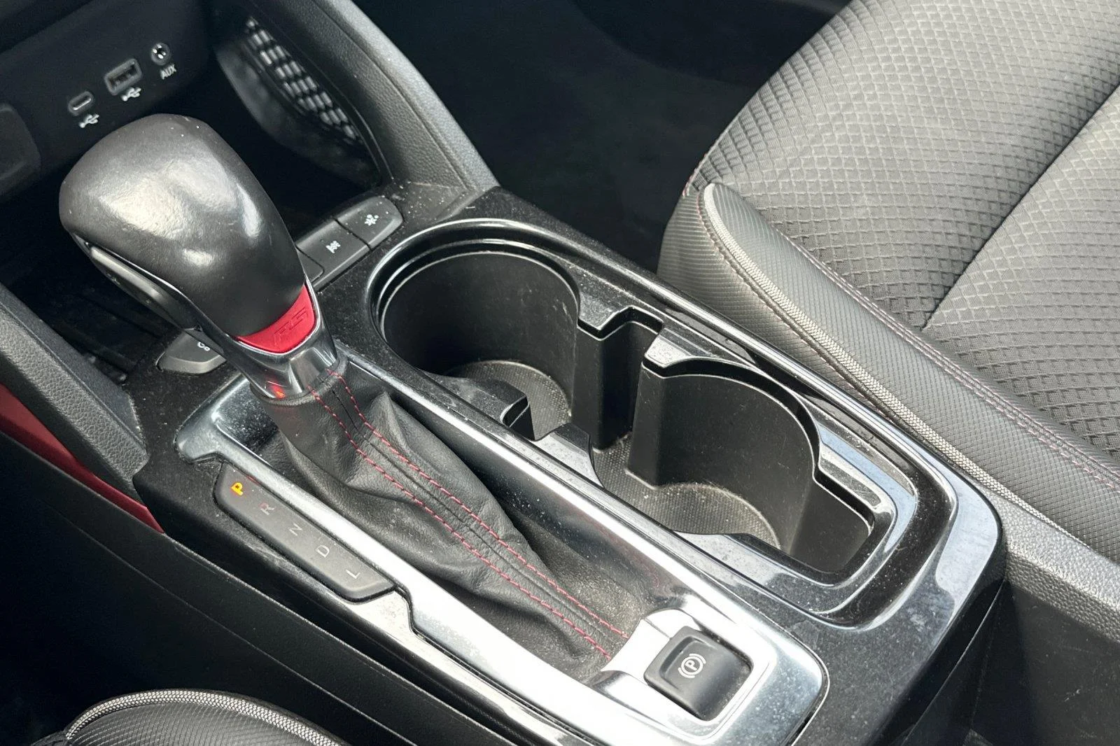 Used 2022 Oasis Blue Chevrolet RS image 21
