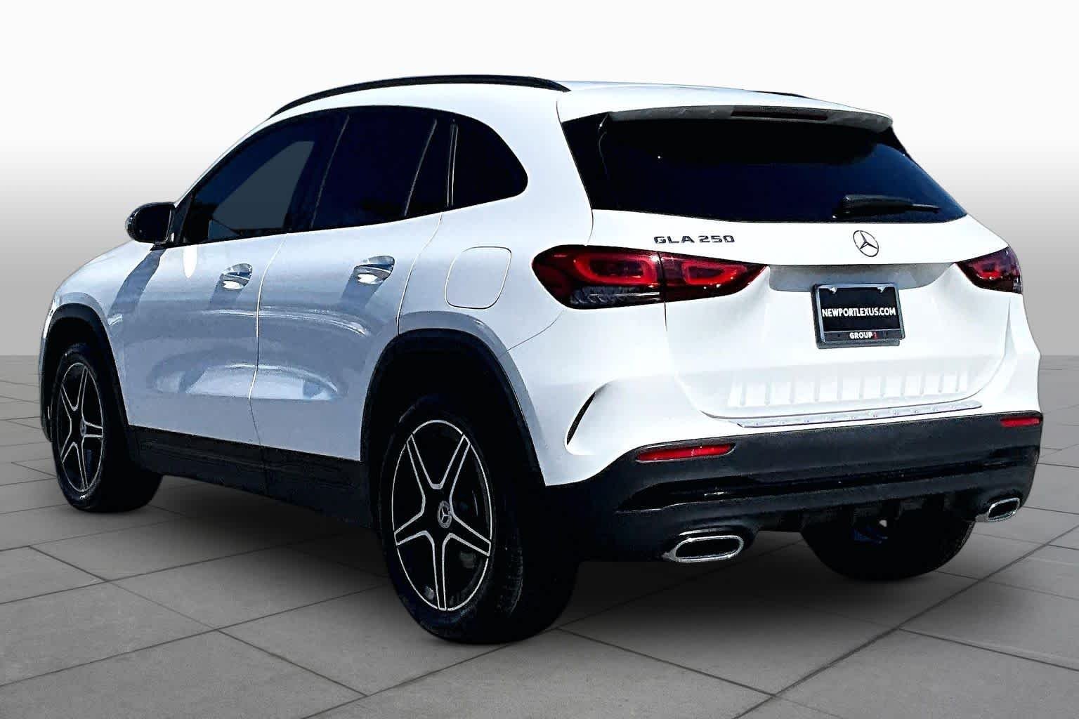 Used 2023 Polar White Mercedes-Benz GLA 250 image 11