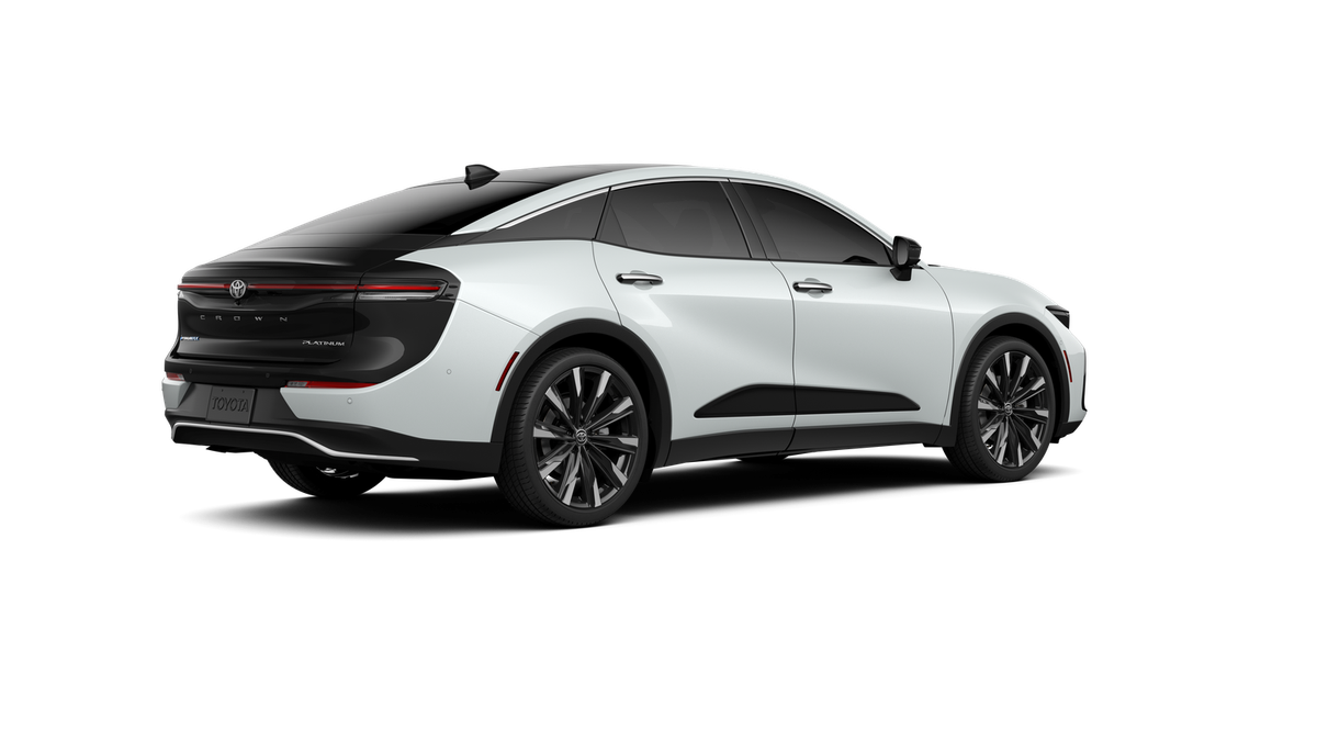 New 2026 Oxygen White with Black bi-tone Toyota Platinum image 10